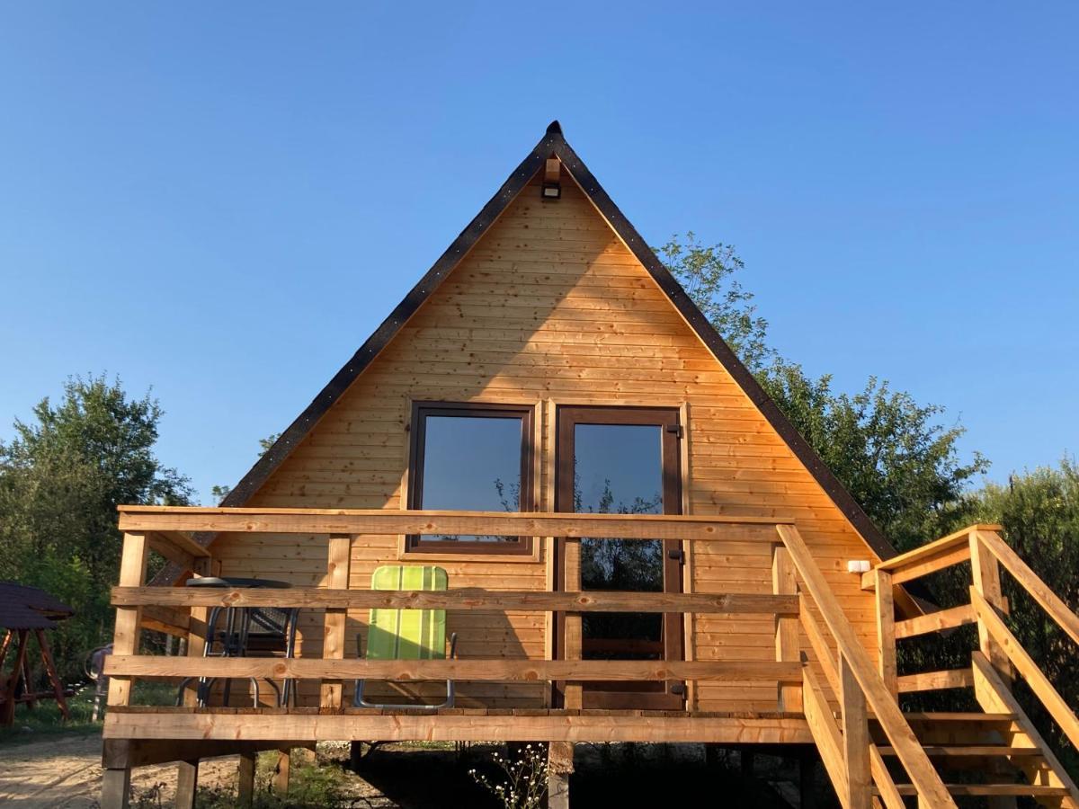 Campingplatz Cabanele Lu' Dinu Curtea de Argeş
